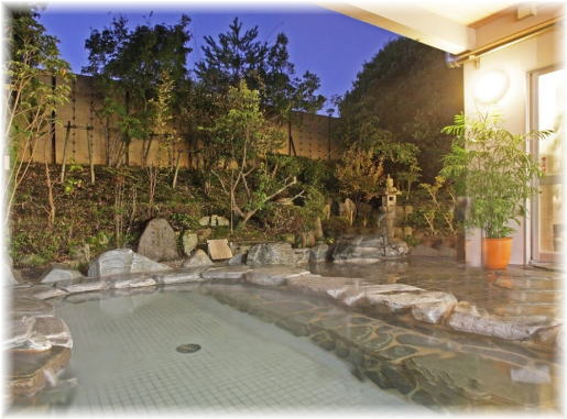 ヒルホテルサンピア伊賀は自家源泉の温泉が湧き天然温泉が愉しめる温泉宿です