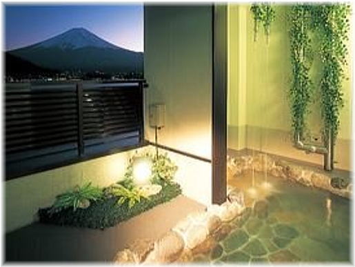 富ノ湖ホテルの展望露天風呂